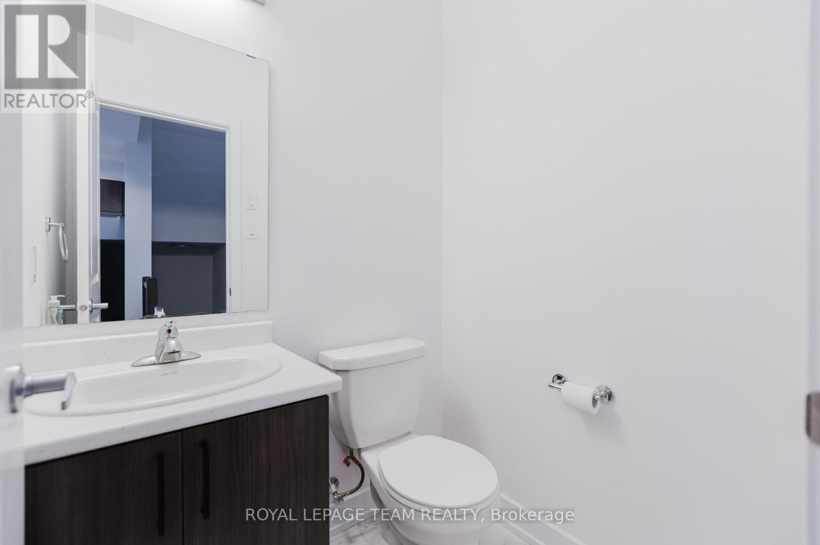 809 Silhouette Private, Ottawa, Ontario K2J 7J8 - Photo 9 - X12524460