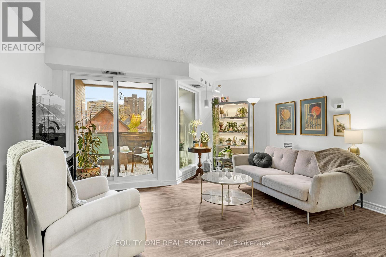 2b - 142 Waverley Street, Ottawa, Ontario K2P 0V4 - Photo 11 - X12524516