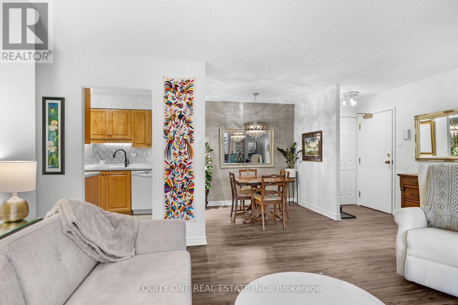 2b - 142 Waverley Street, Ottawa, Ontario K2P 0V4 - Photo 13 - X12524516