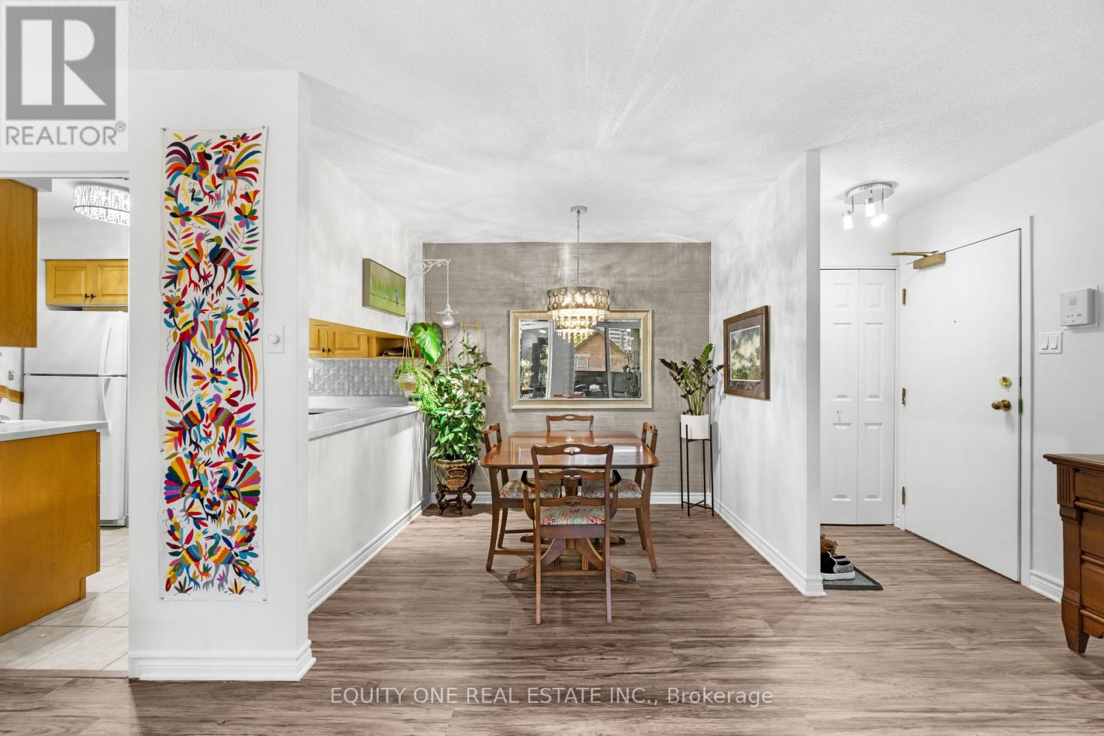 2b - 142 Waverley Street, Ottawa, Ontario K2P 0V4 - Photo 7 - X12524516