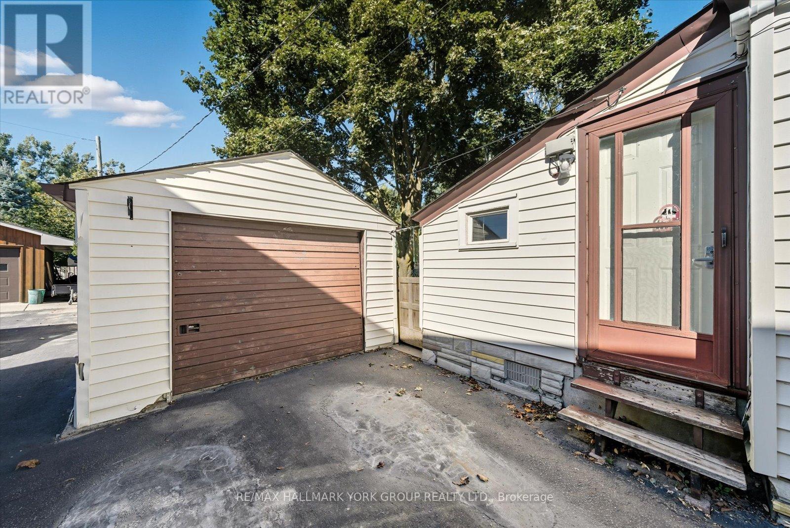 24 Churchill Crescent, Kawartha Lakes, Ontario K9V 3Y6 - Photo 32 - X12446832