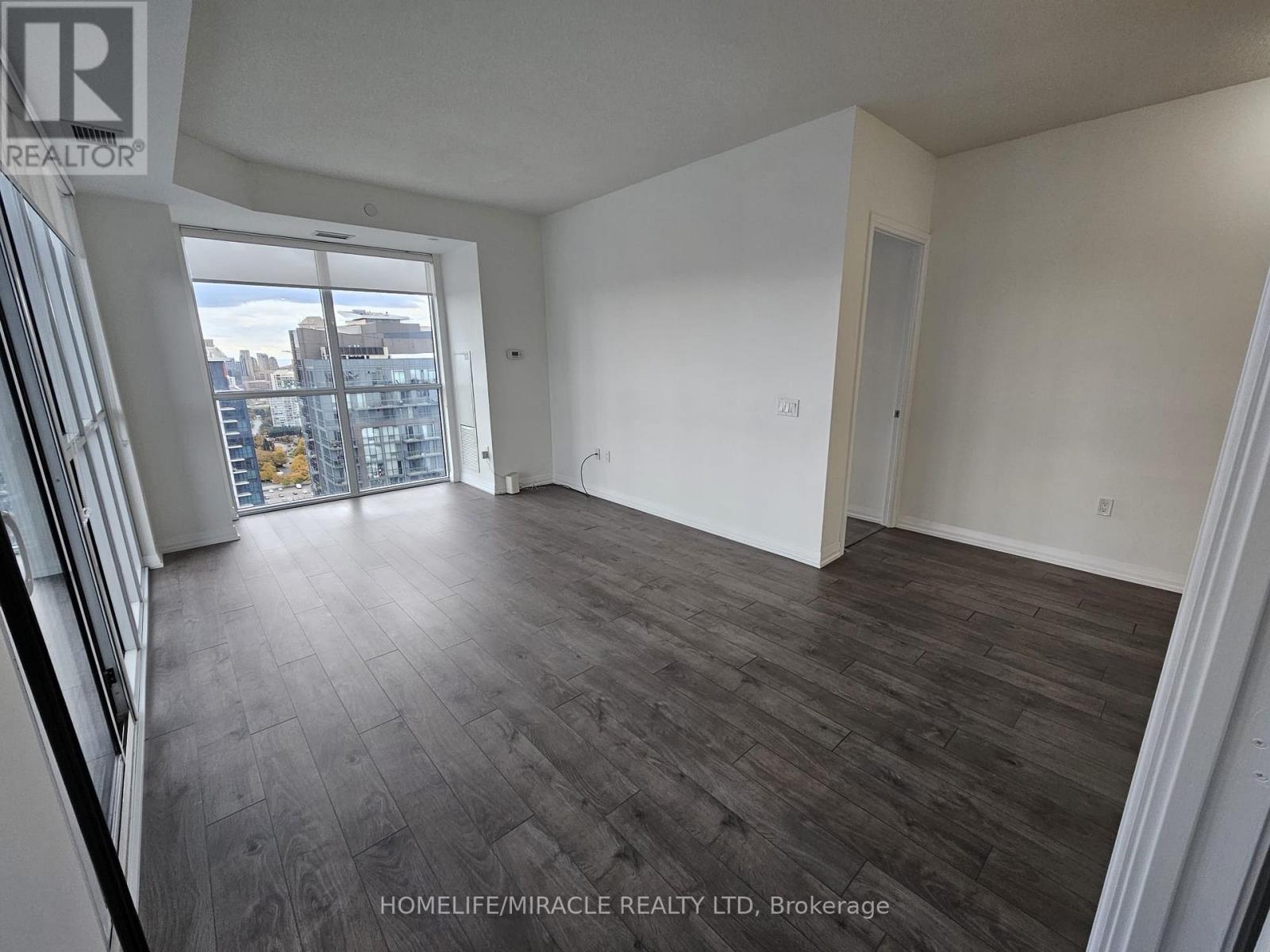 2613 - 35 Watergarden Drive, Mississauga, Ontario  L5R 0G8 - Photo 10 - W12524418