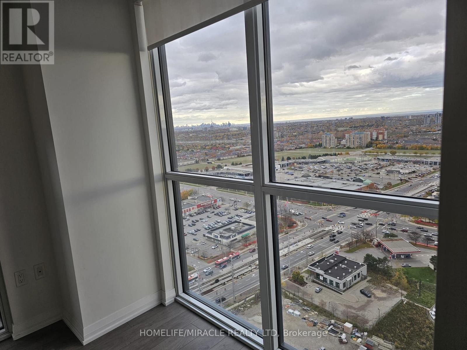 2613 - 35 Watergarden Drive, Mississauga, Ontario  L5R 0G8 - Photo 11 - W12524418