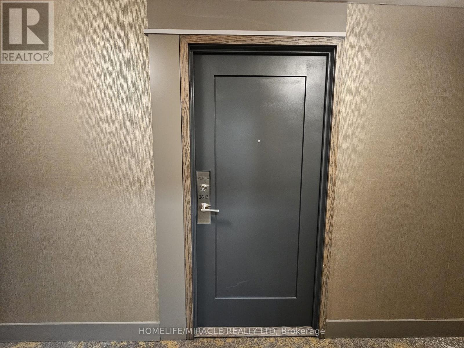 2613 - 35 Watergarden Drive, Mississauga, Ontario  L5R 0G8 - Photo 5 - W12524418