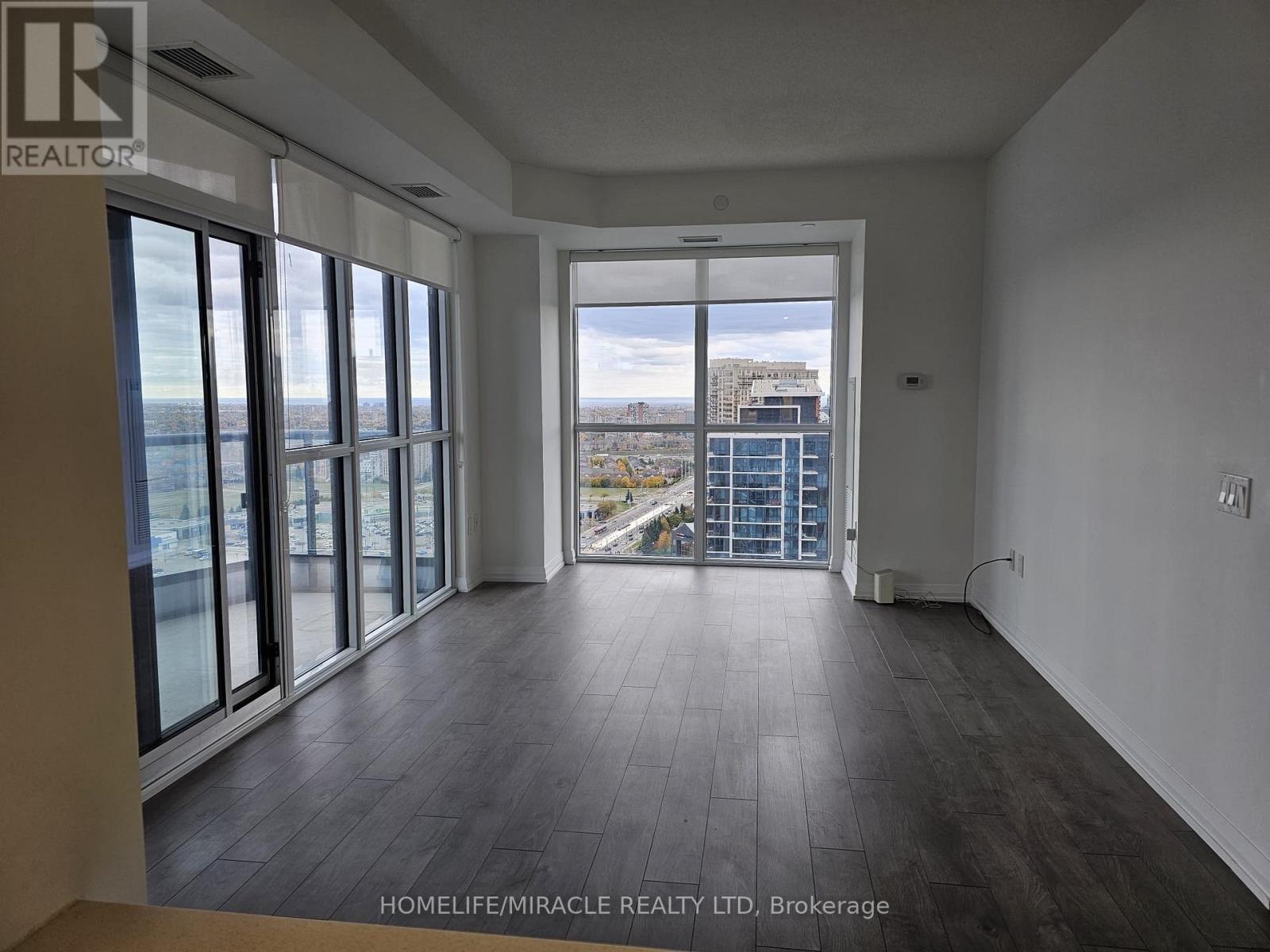 2613 - 35 Watergarden Drive, Mississauga, Ontario  L5R 0G8 - Photo 8 - W12524418