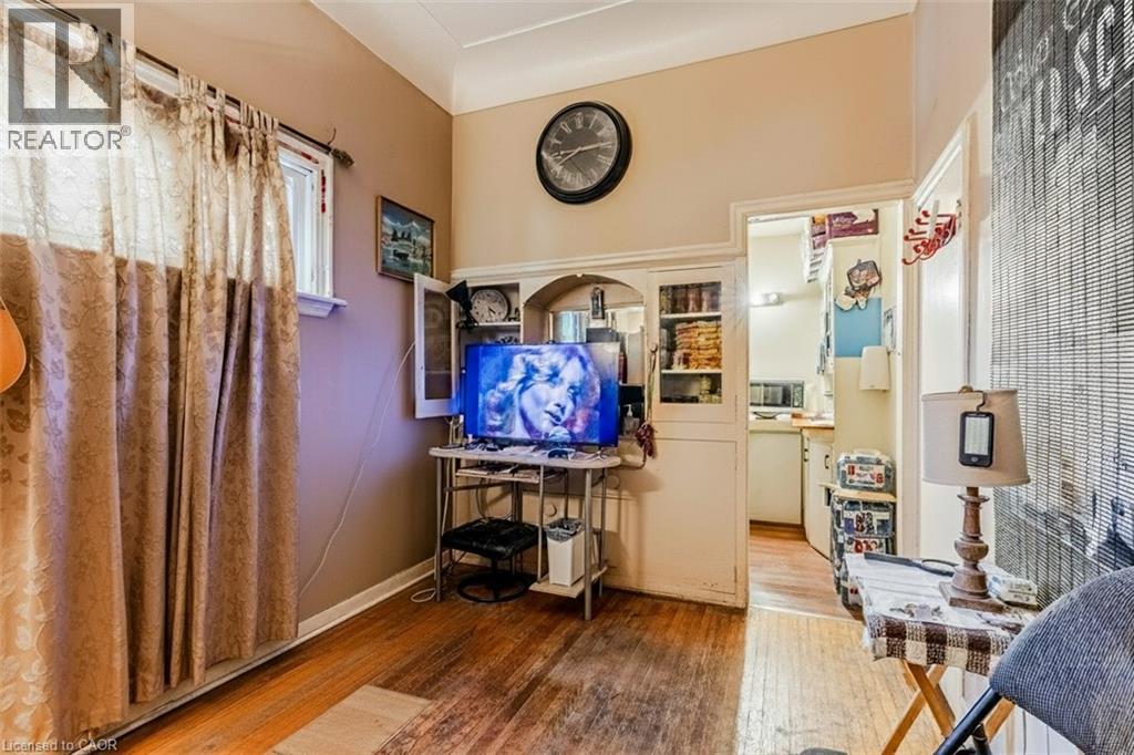 172 Markland Street, Hamilton, Ontario  L8P 2K5 - Photo 7 - 40786751