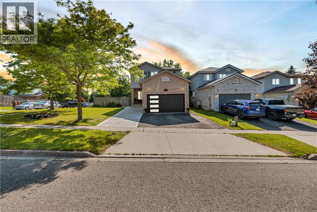 40 Alderson Drive, Cambridge, Ontario  N3C 4C5 - Photo 2 - 40786745