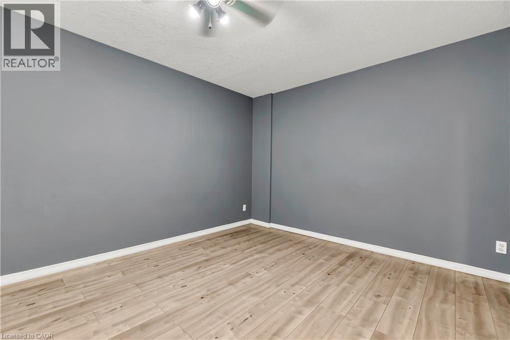 40 Alderson Drive, Cambridge, Ontario  N3C 4C5 - Photo 7 - 40786745