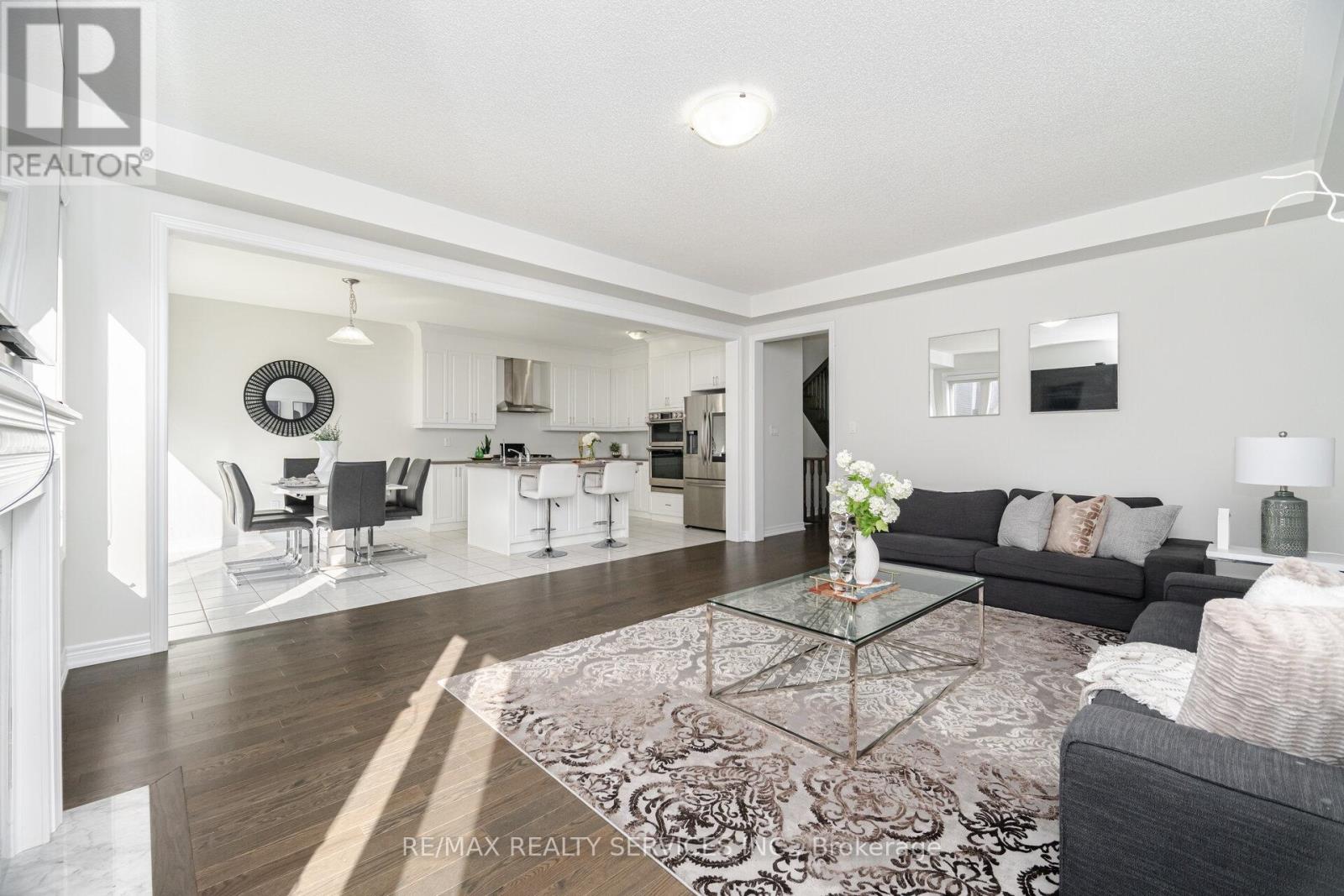 104 Pick Road, Guelph/eramosa, Ontario N0B 2K0 - Photo 15 - X12524398