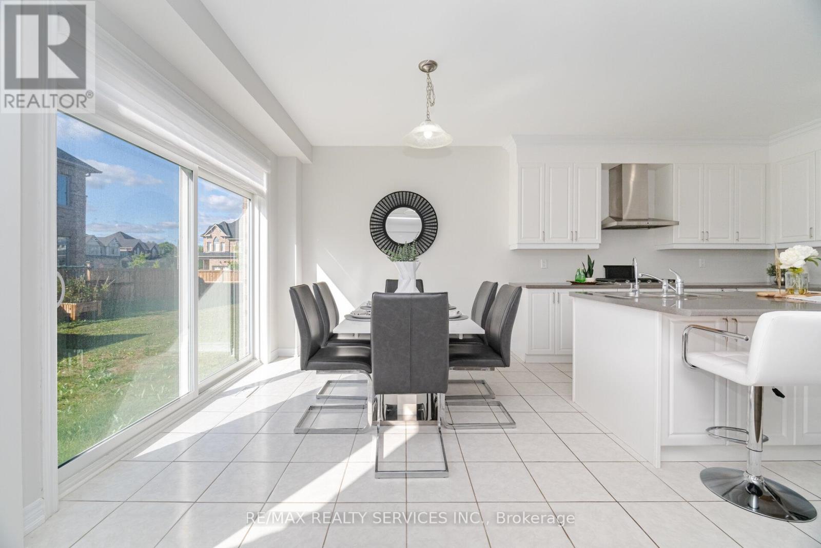 104 Pick Road, Guelph/eramosa, Ontario N0B 2K0 - Photo 16 - X12524398