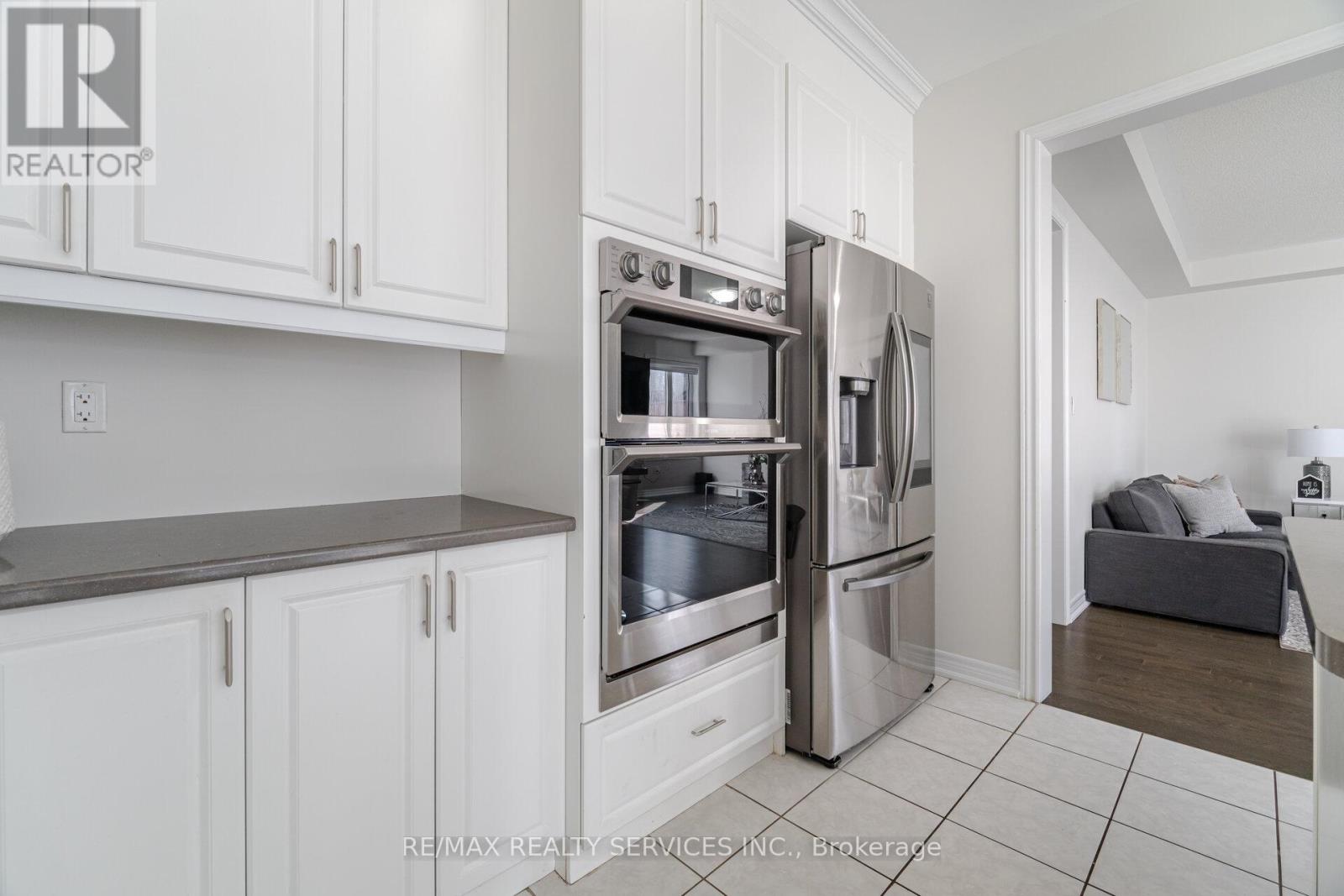 104 Pick Road, Guelph/eramosa, Ontario N0B 2K0 - Photo 23 - X12524398