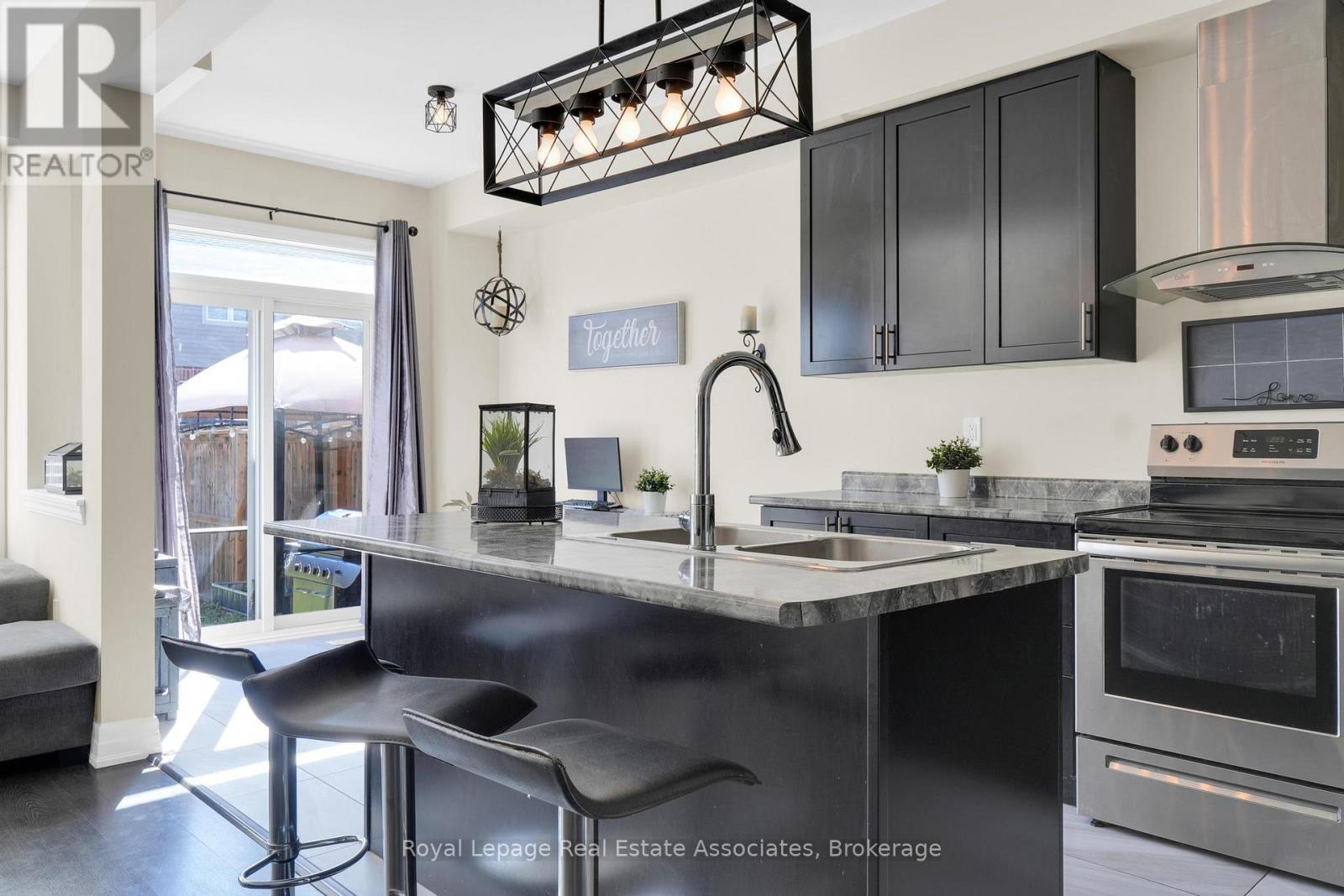 4316 Shuttleworth Drive, Niagara Falls, Ontario L2G 0X5 - Photo 20 - X12524422