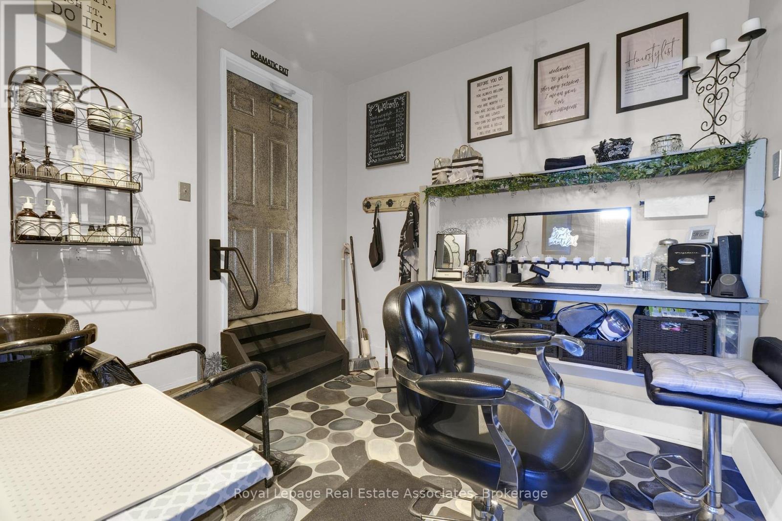 4316 Shuttleworth Drive, Niagara Falls, Ontario L2G 0X5 - Photo 25 - X12524422