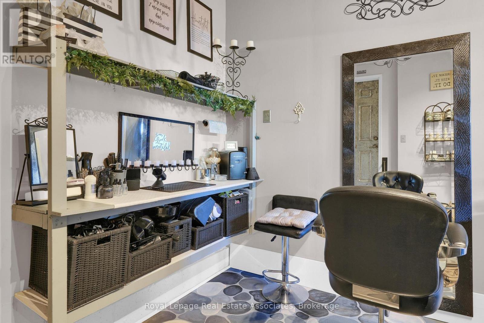 4316 Shuttleworth Drive, Niagara Falls, Ontario L2G 0X5 - Photo 26 - X12524422