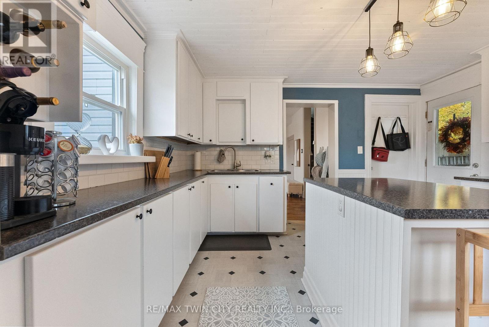 93 Perry Street, Woodstock, Ontario N4S 3C4 - Photo 14 - X12524430