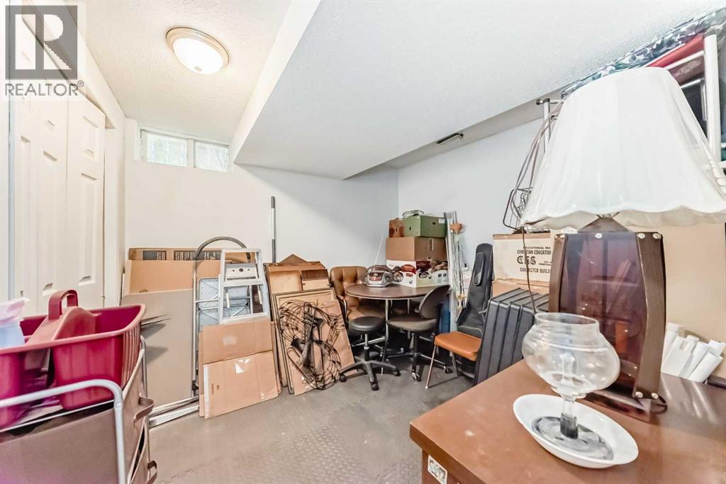 5611 Temple Drive Ne, Calgary, Alberta  T1Y 3R7 - Photo 23 - A2263006