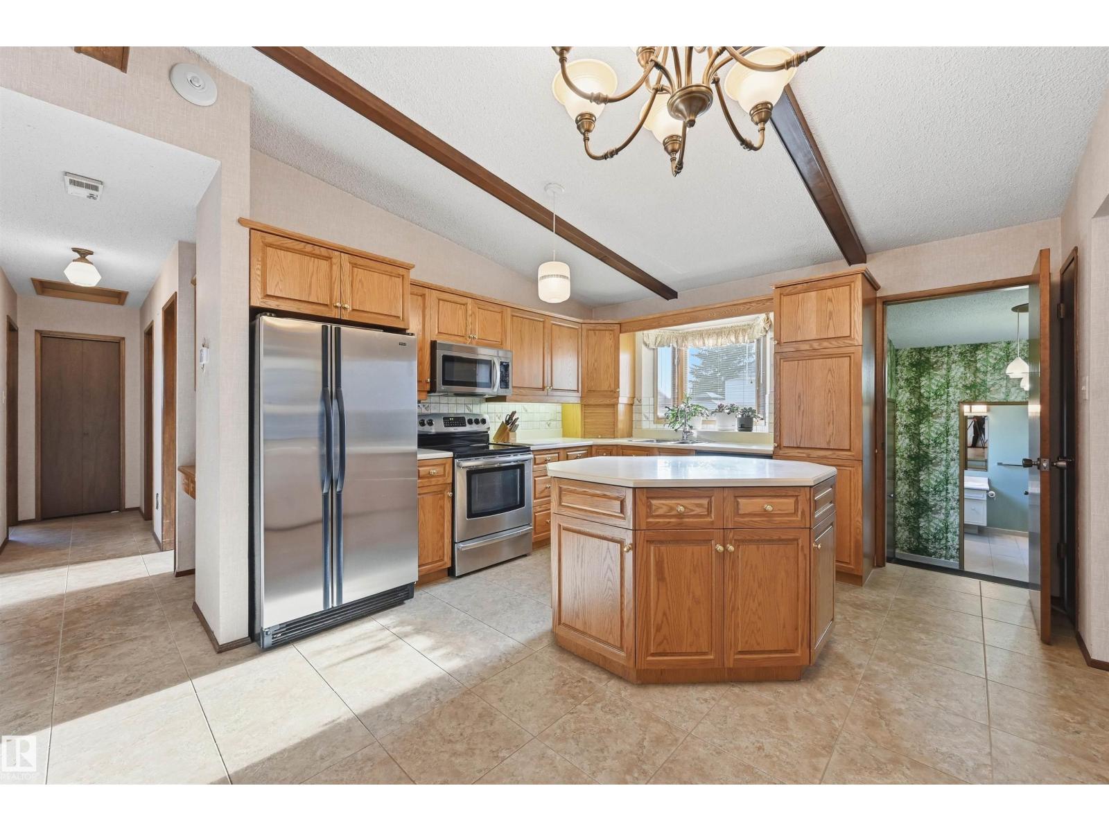 4231 86 St Nw, Edmonton, Alberta  T6K 1C5 - Photo 8 - E4464940