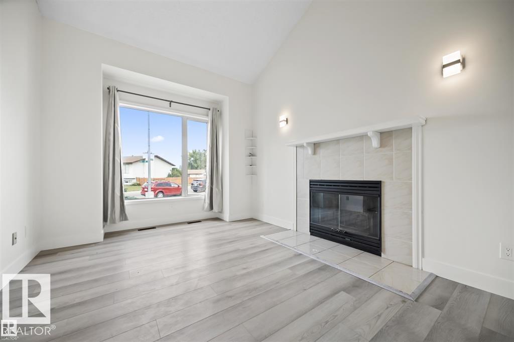 2505 38a St Nw, Edmonton, Alberta  T6L 4L6 - Photo 4 - E4465155