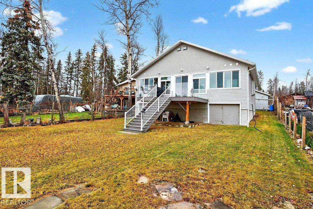 257 Lakeshore DR, Rural Lac Ste. Anne County, Alberta