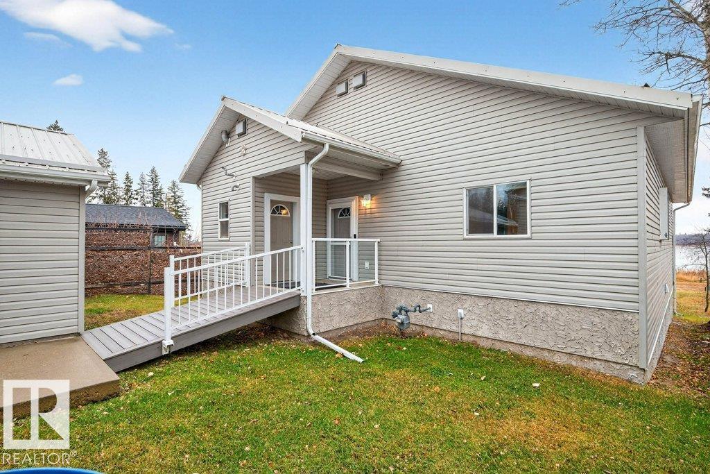 257 Lakeshore Dr, Rural Lac Ste. Anne County, Alberta  T0E 1V6 - Photo 38 - E4465157