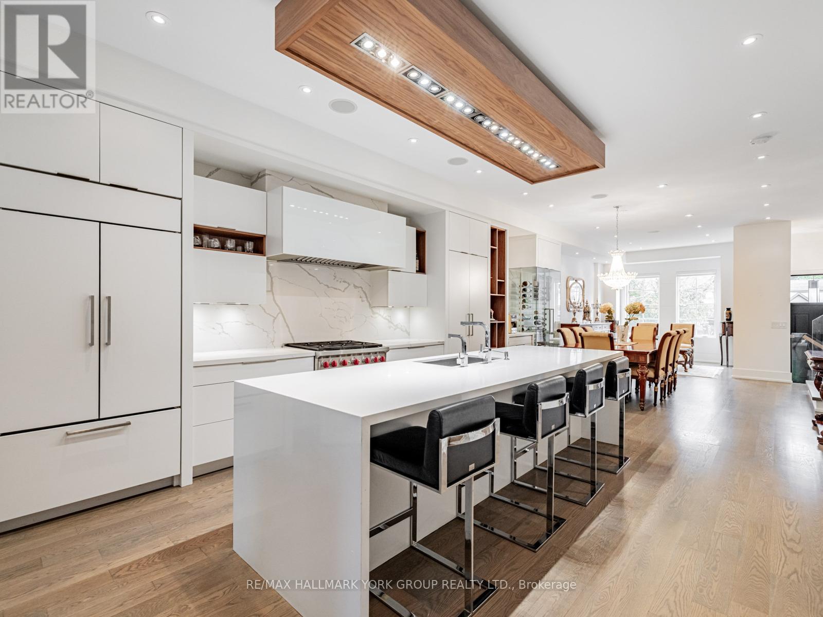 62 St Germain Avenue, Toronto, Ontario  M5M 1V8 - Photo 18 - C12524436