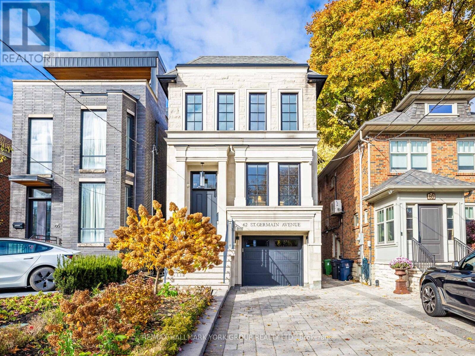 62 St Germain Avenue, Toronto, Ontario  M5M 1V8 - Photo 2 - C12524436