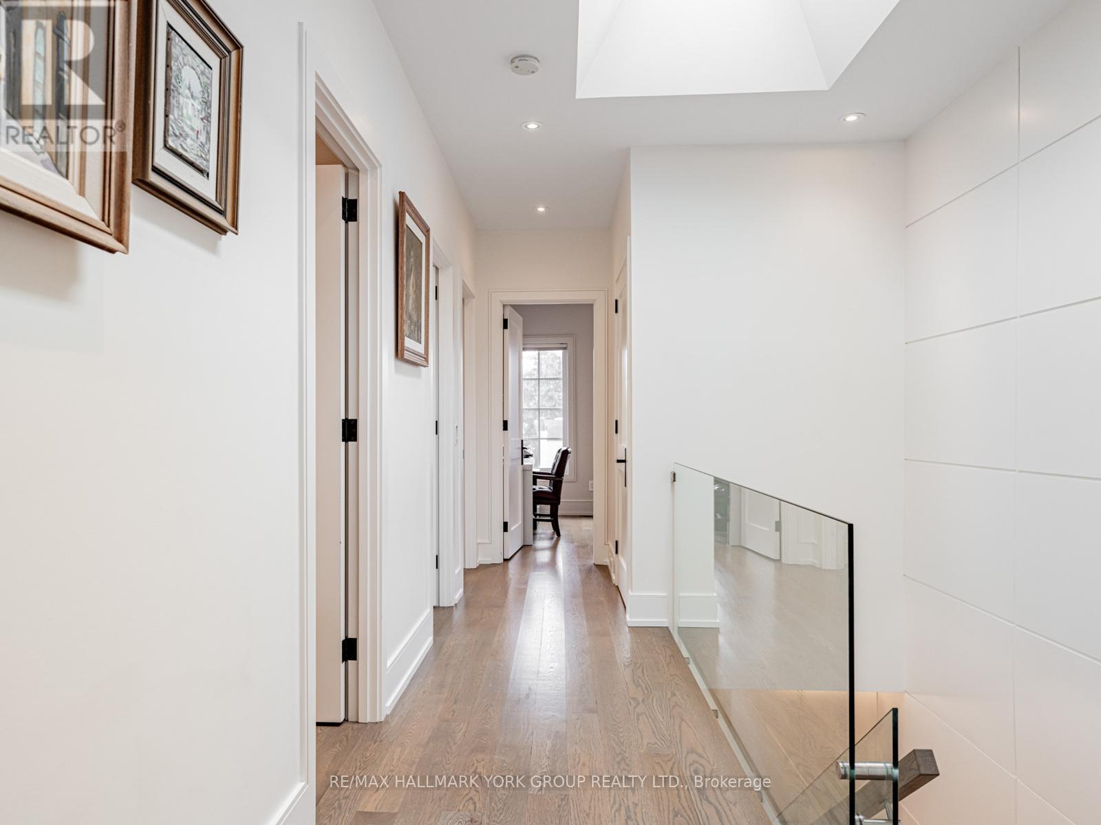 62 St Germain Avenue, Toronto, Ontario  M5M 1V8 - Photo 27 - C12524436