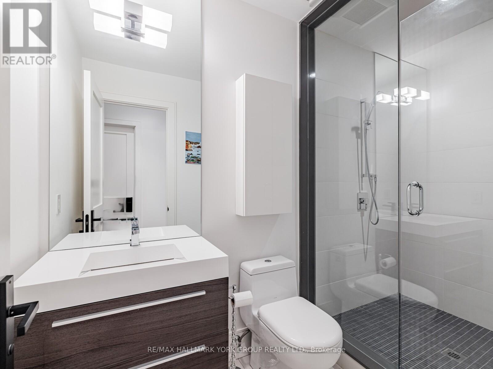 62 St Germain Avenue, Toronto, Ontario  M5M 1V8 - Photo 38 - C12524436