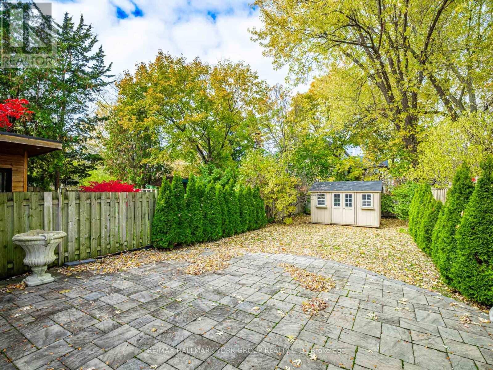 62 St Germain Avenue, Toronto, Ontario  M5M 1V8 - Photo 45 - C12524436