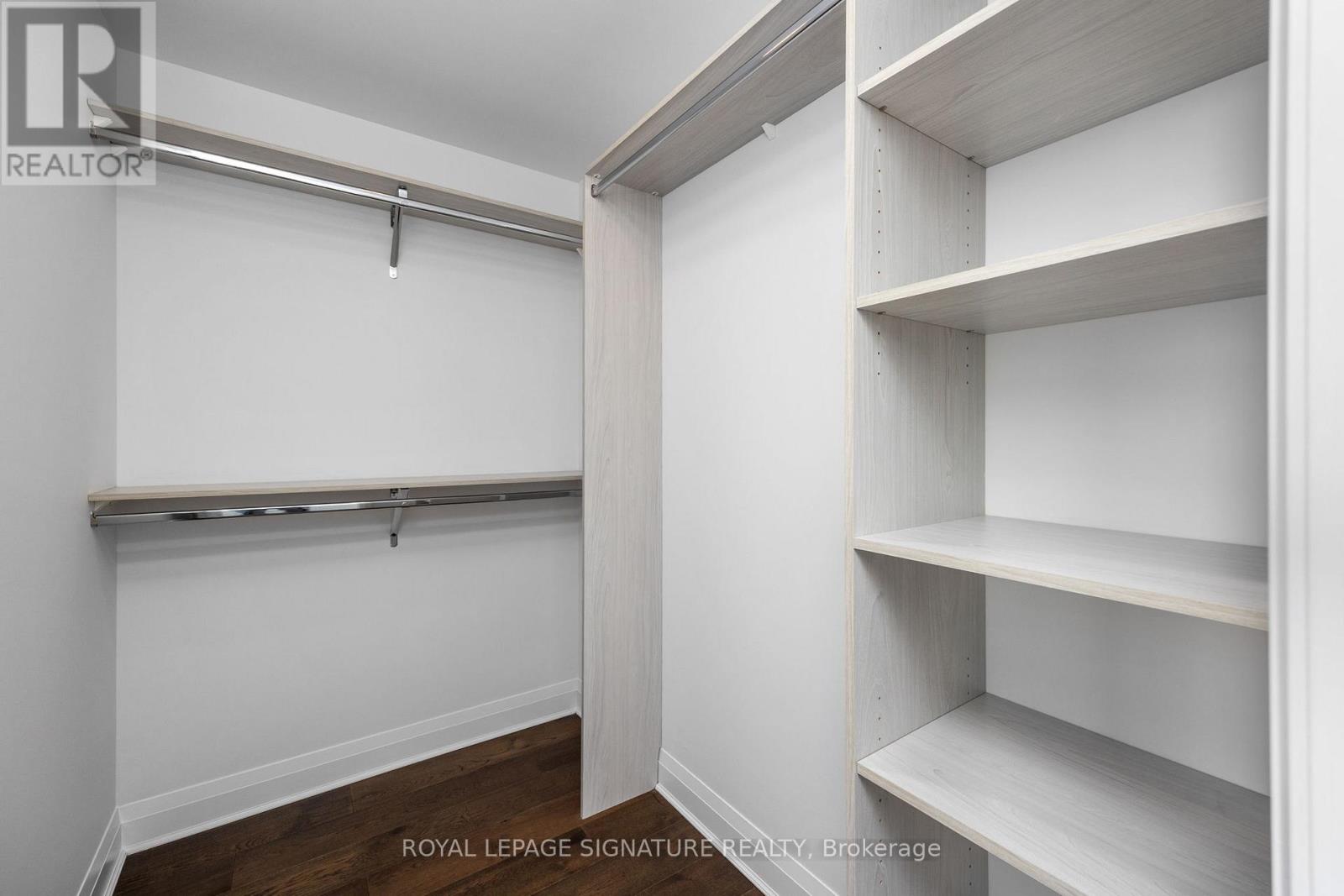 701 - 151 Avenue Road, Toronto, Ontario M5R 2H7 - Photo 10 - C12524442