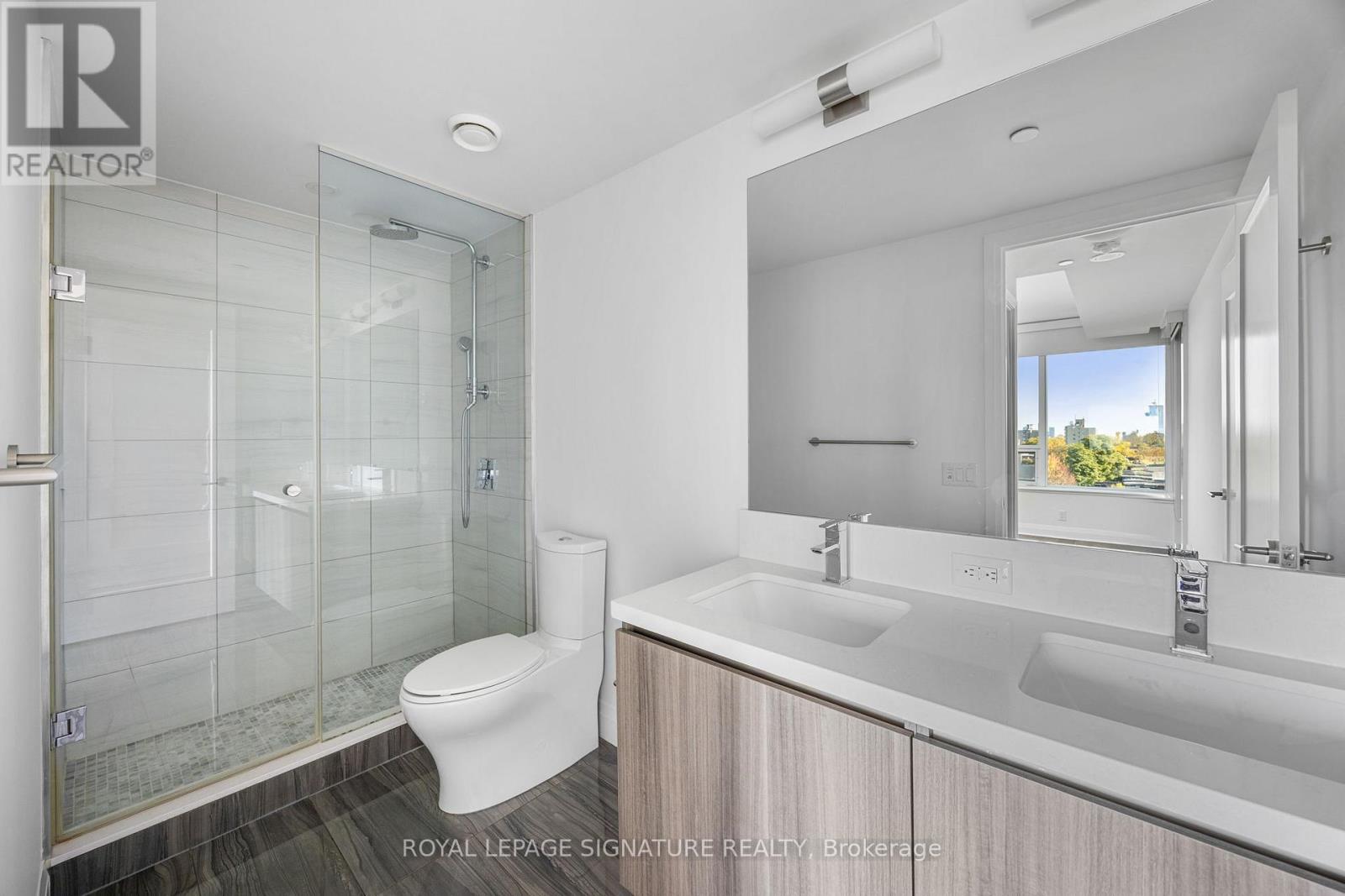 701 - 151 Avenue Road, Toronto, Ontario M5R 2H7 - Photo 9 - C12524442