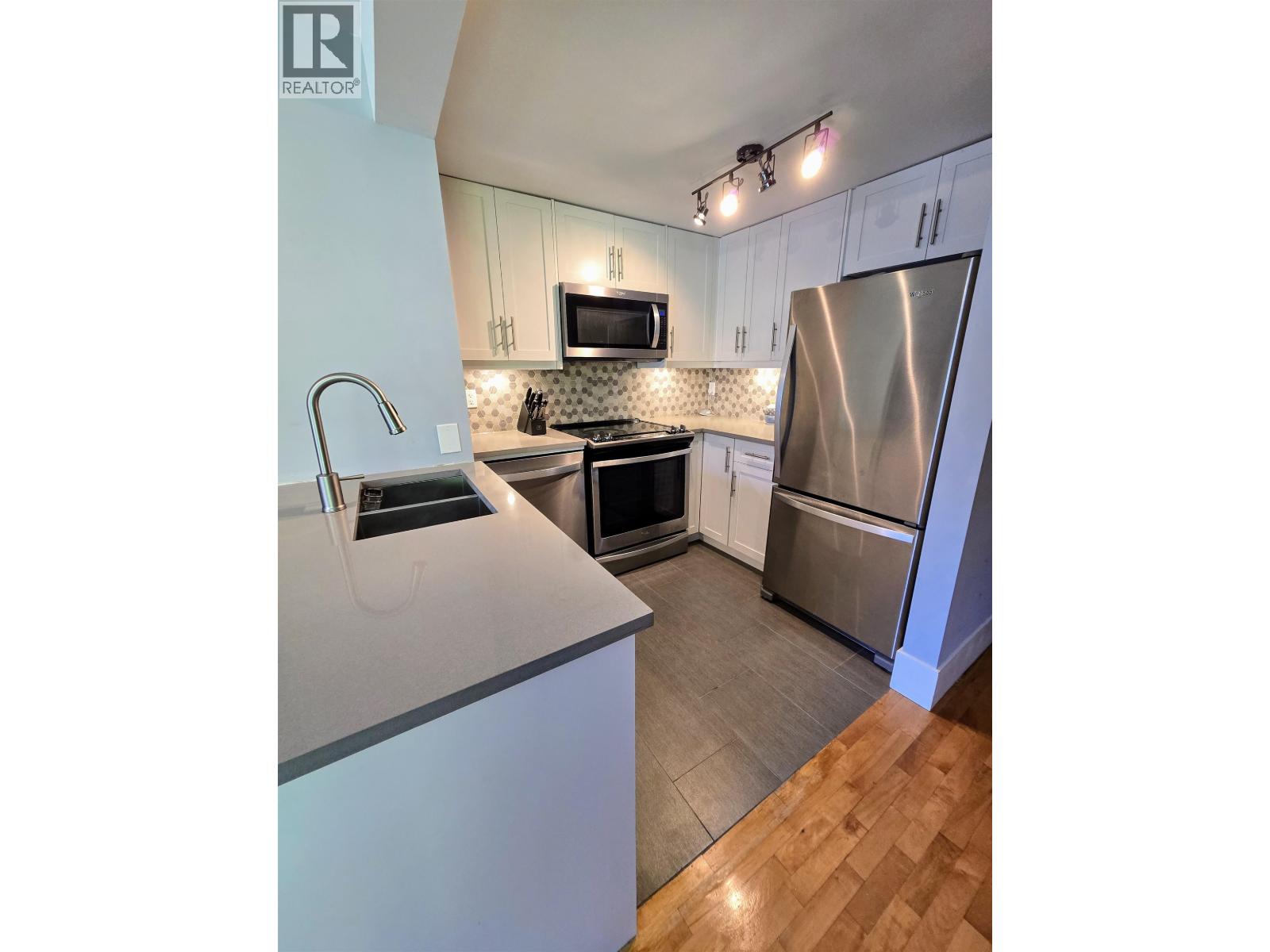 306 830 E 7th Avenue, Vancouver, British Columbia V5T 4J2 - Photo 7 - R3065815