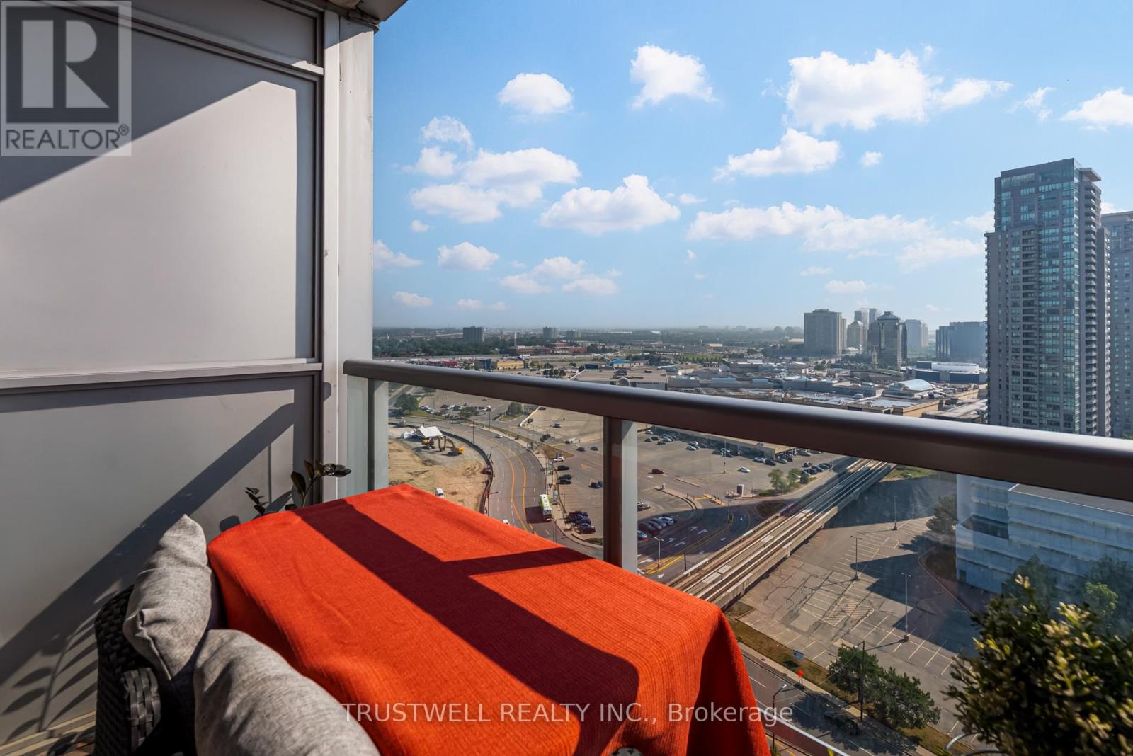 2007 - 83 Borough Drive, Toronto, Ontario  M1P 5E4 - Photo 20 - E12524452