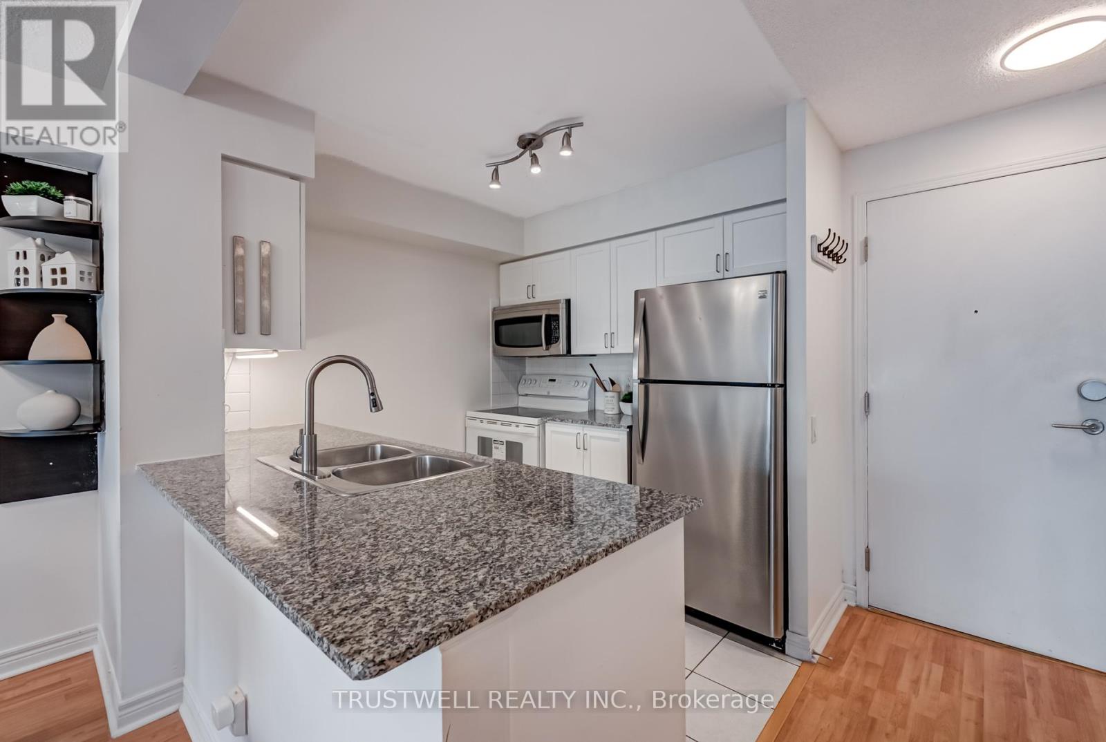 2007 - 83 Borough Drive, Toronto, Ontario  M1P 5E4 - Photo 4 - E12524452