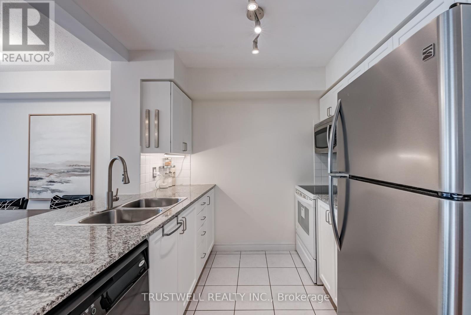 2007 - 83 Borough Drive, Toronto, Ontario  M1P 5E4 - Photo 5 - E12524452