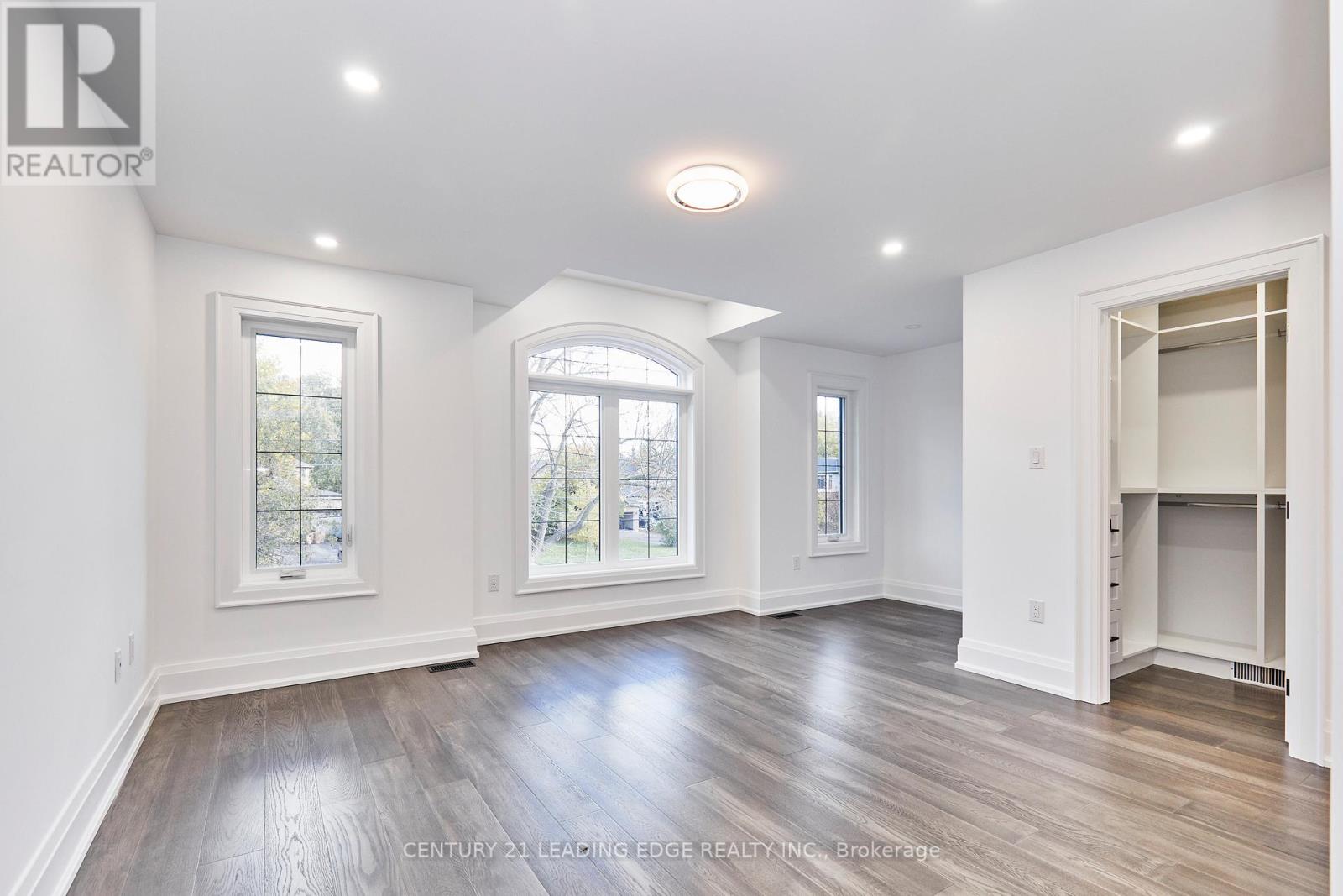 24 Larwood Boulevard, Toronto, Ontario  M1M 2M5 - Photo 37 - E12524478