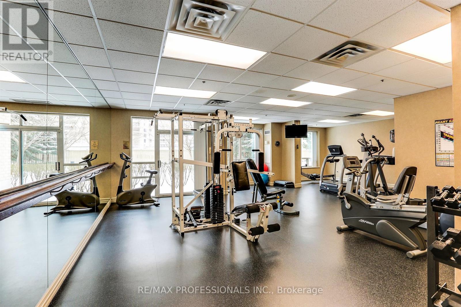 814 - 17 Michael Power Place, Toronto, Ontario M9A 5G5 - Photo 14 - W12518742