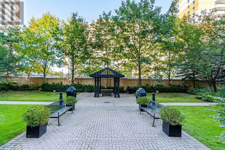 814 - 17 Michael Power Place, Toronto, Ontario M9A 5G5 - Photo 17 - W12518742