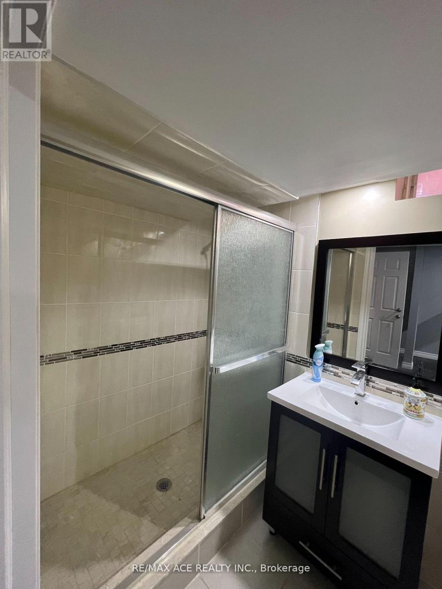 Bsmt - 25 Hislop Drive, Markham, Ontario  L6B 0C6 - Photo 11 - N12524438