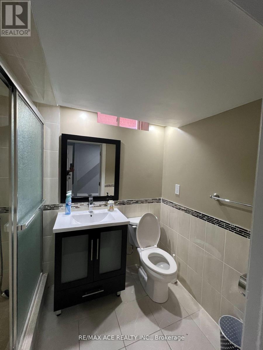 Bsmt - 25 Hislop Drive, Markham, Ontario  L6B 0C6 - Photo 12 - N12524438