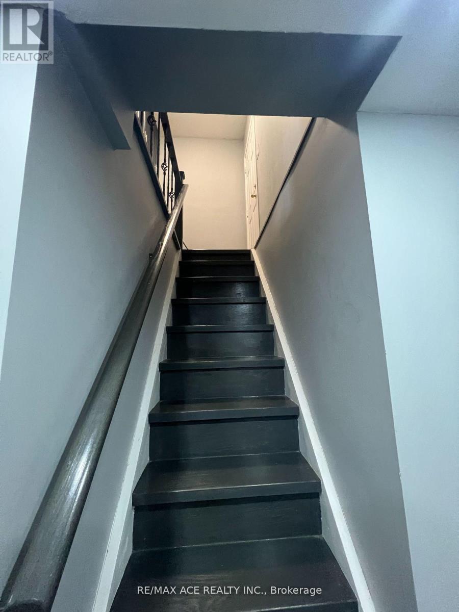 Bsmt - 25 Hislop Drive, Markham, Ontario  L6B 0C6 - Photo 4 - N12524438