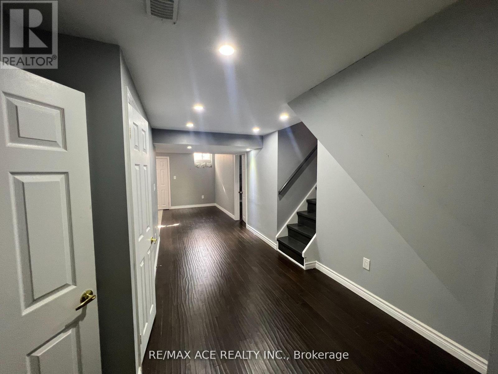 Bsmt - 25 Hislop Drive, Markham, Ontario  L6B 0C6 - Photo 5 - N12524438