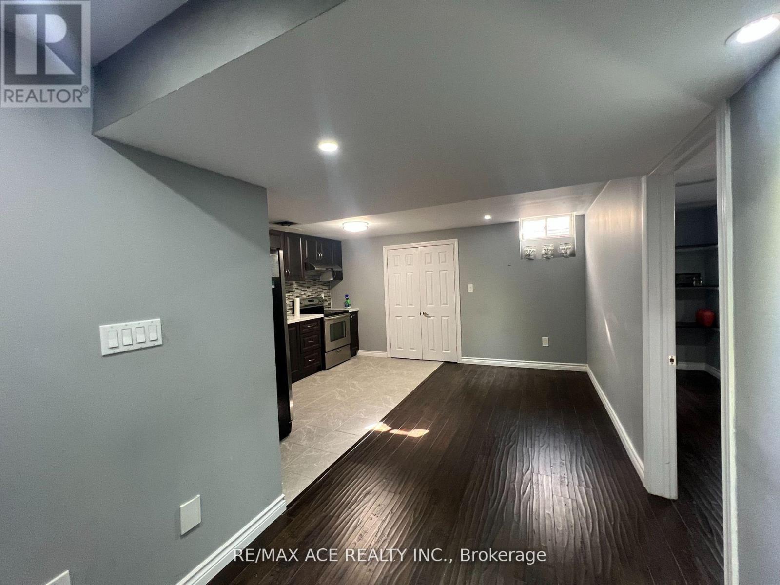 Bsmt - 25 Hislop Drive, Markham, Ontario  L6B 0C6 - Photo 6 - N12524438