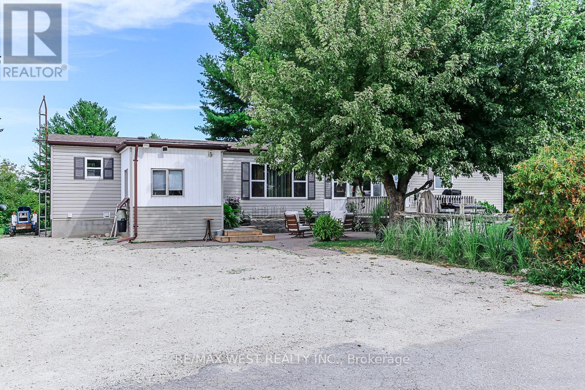 11871 Cold Creek Road, Vaughan, Ontario  L0J 1C0 - Photo 7 - N12524470