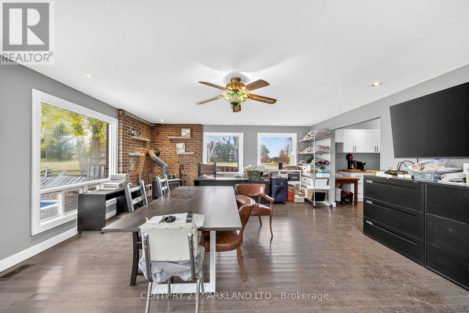 2448 Holborn Road, East Gwillimbury, Ontario  L0G 1R0 - Photo 11 - N12524508