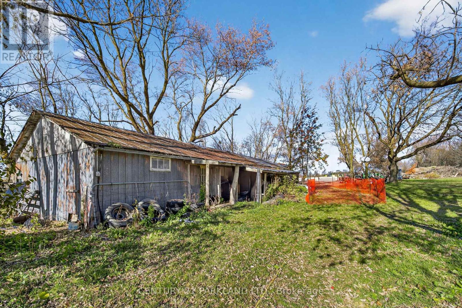 2448 Holborn Road, East Gwillimbury, Ontario  L0G 1R0 - Photo 13 - N12524508