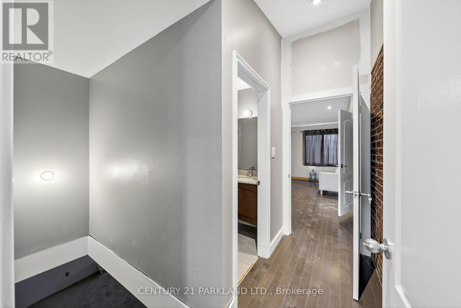 2448 Holborn Road, East Gwillimbury, Ontario  L0G 1R0 - Photo 6 - N12524508