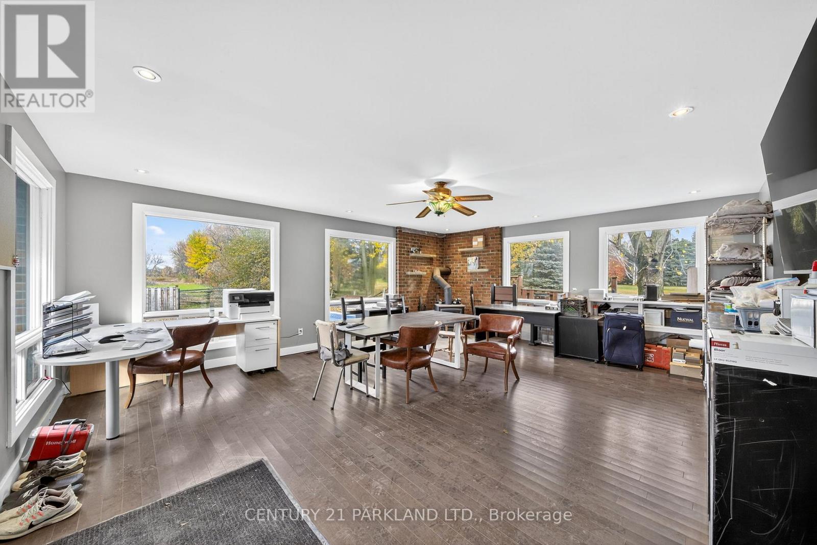 2448 Holborn Road, East Gwillimbury, Ontario  L0G 1R0 - Photo 9 - N12524508