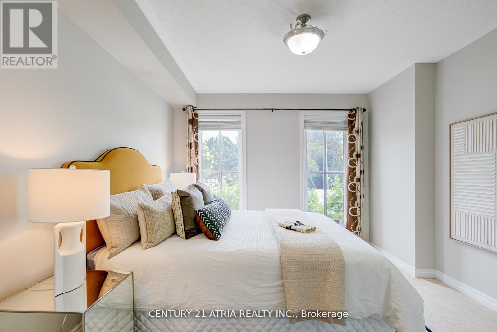 2918 Elgin Mills Road E, Markham, Ontario  L6C 0E5 - Photo 9 - N12524518