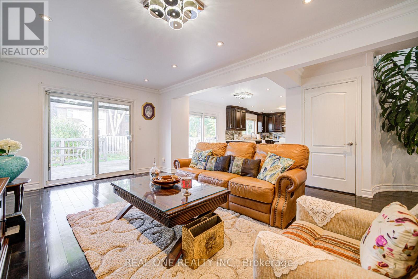 72 Highgate Drive, Markham, Ontario  L3R 3R9 - Photo 13 - N12524520